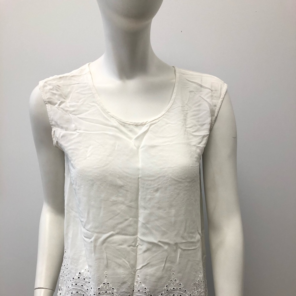 Joie eyelet lace top SZ small
